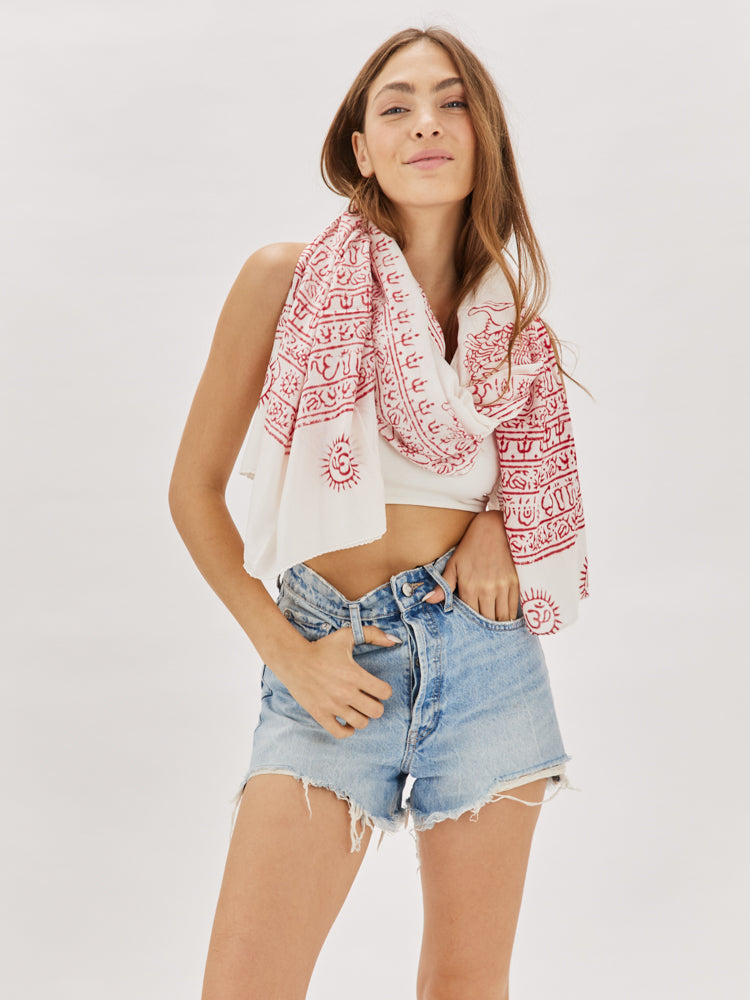 OM Scarf - white