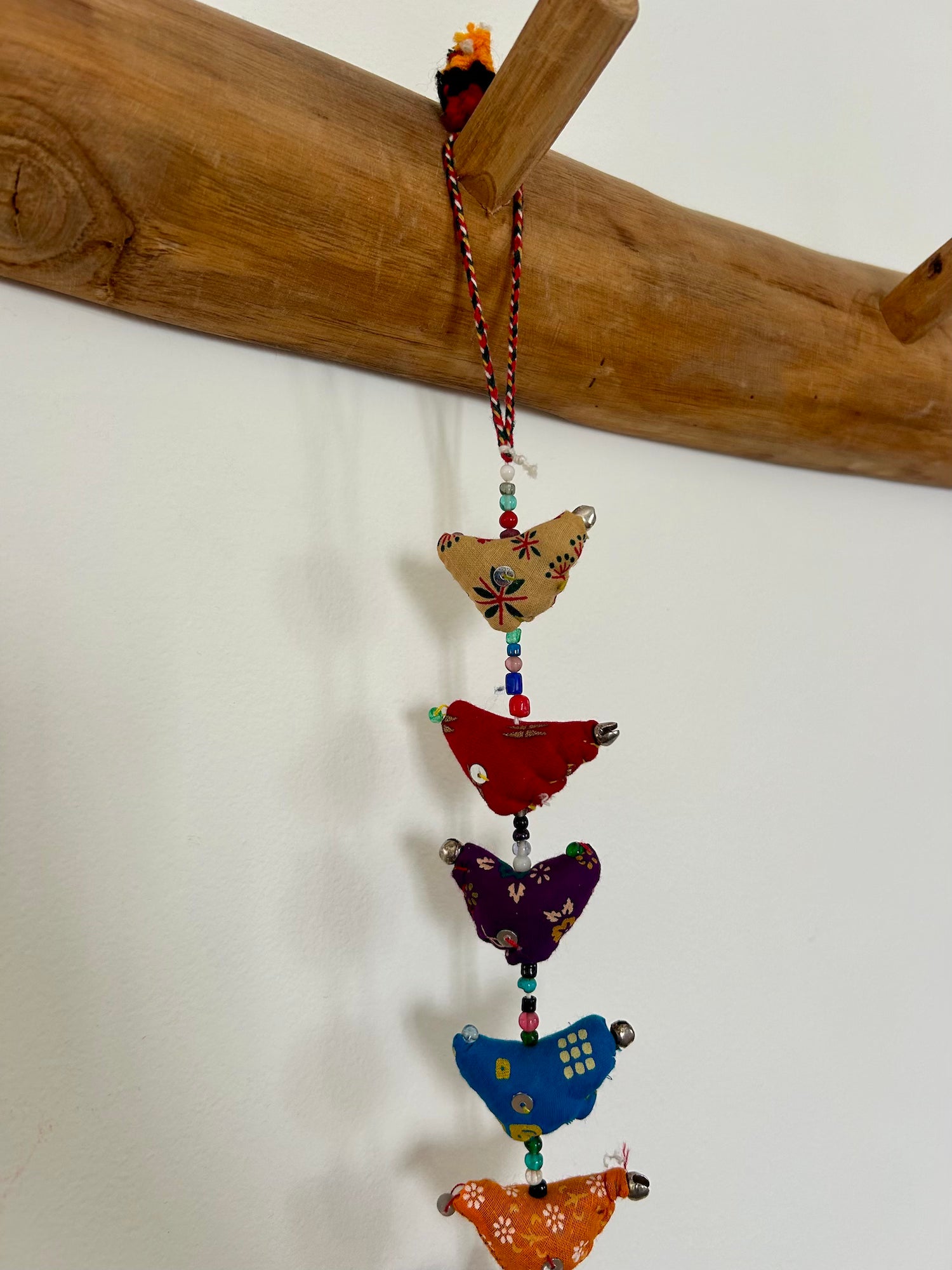 Short bird decoration