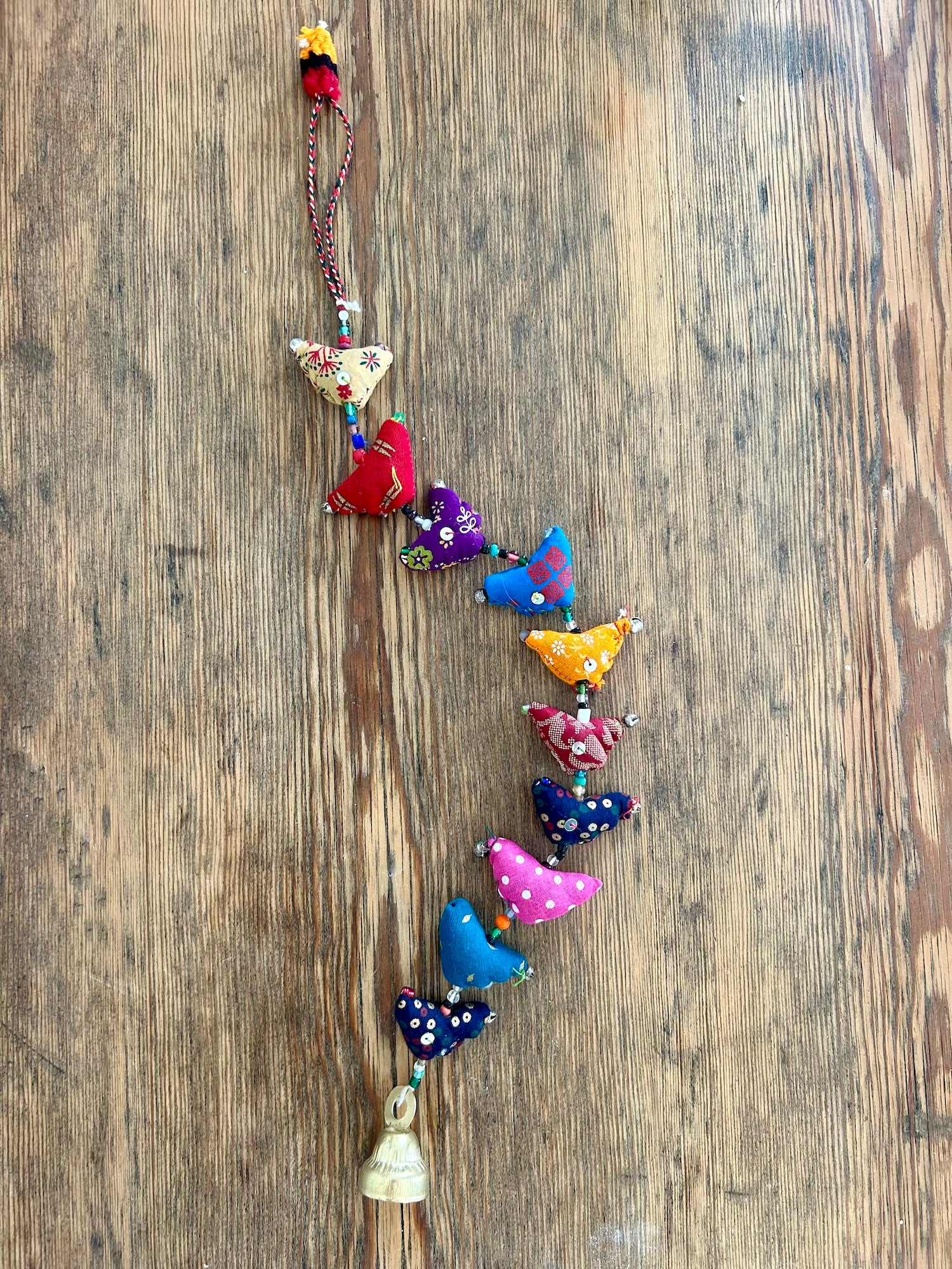 Short bird decoration