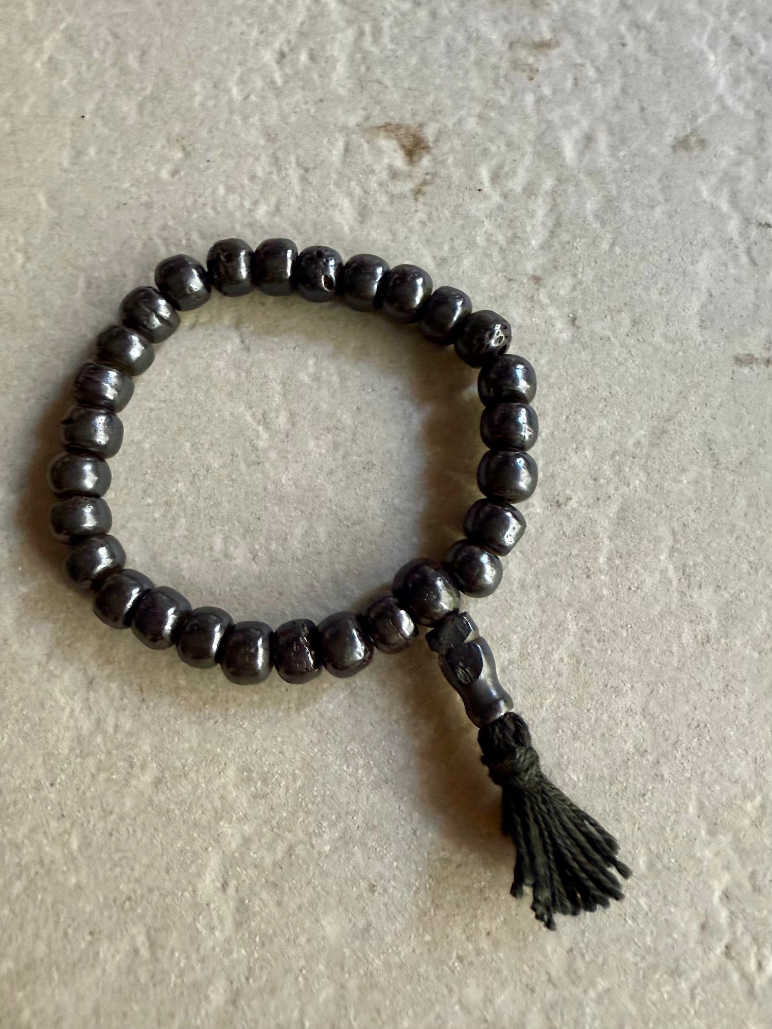 Masbaha Bracelet - Metallic Black