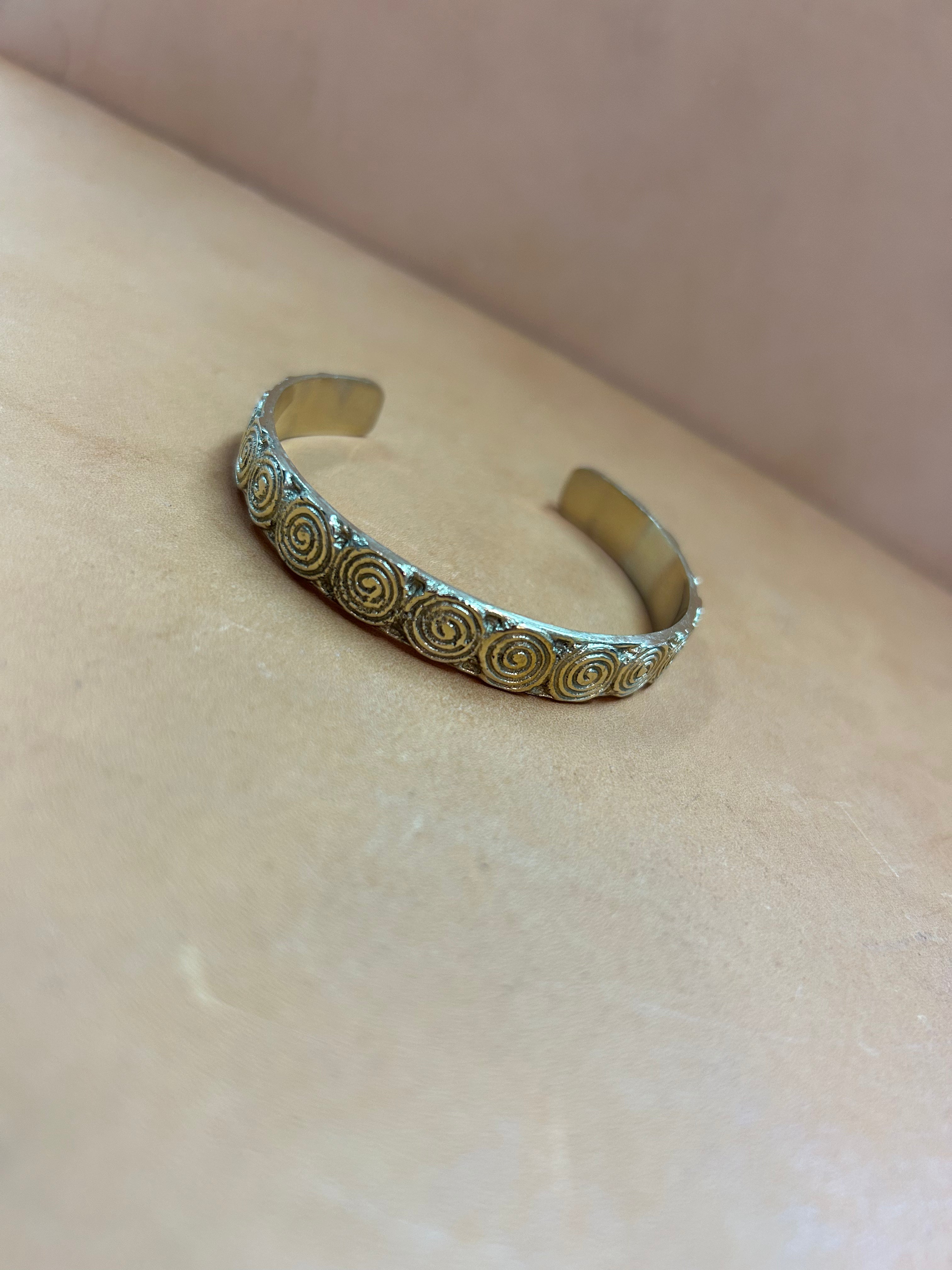Small Spiral Cuff
