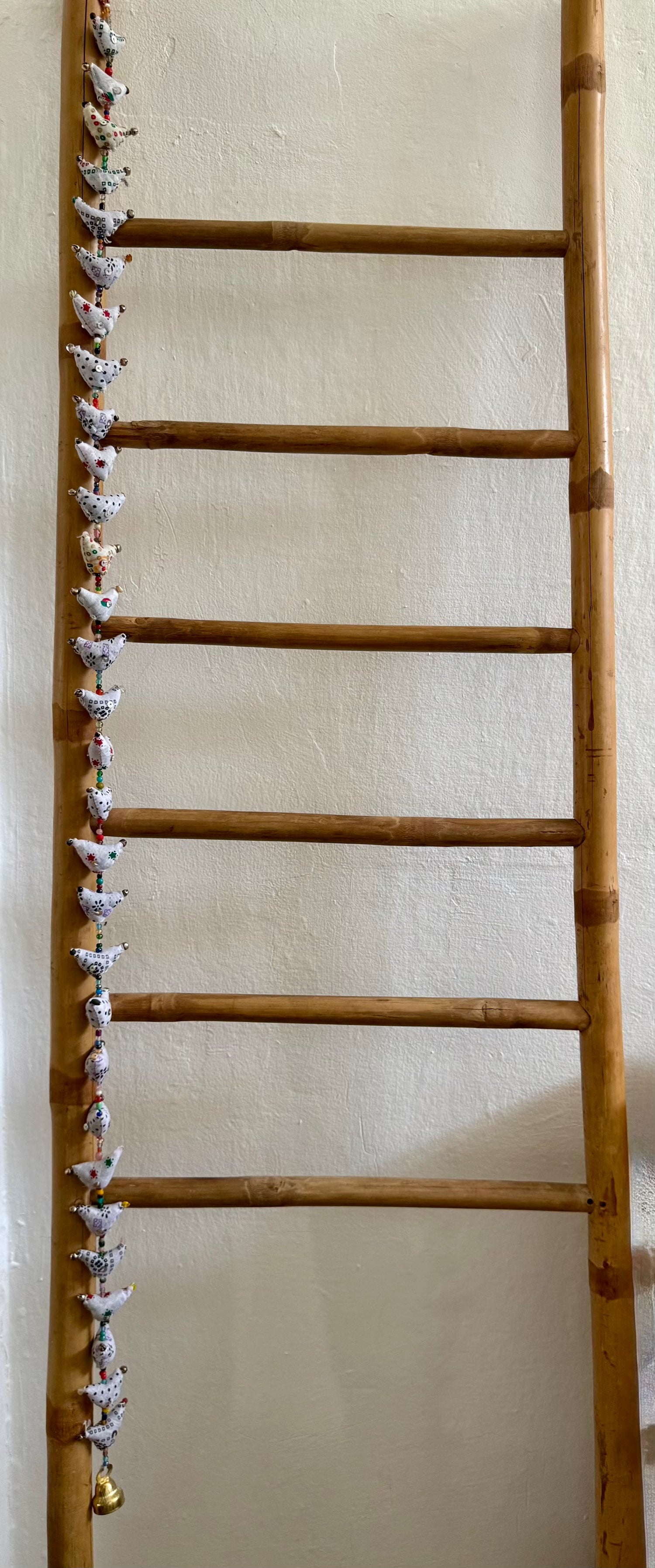 Long bird decoration - white