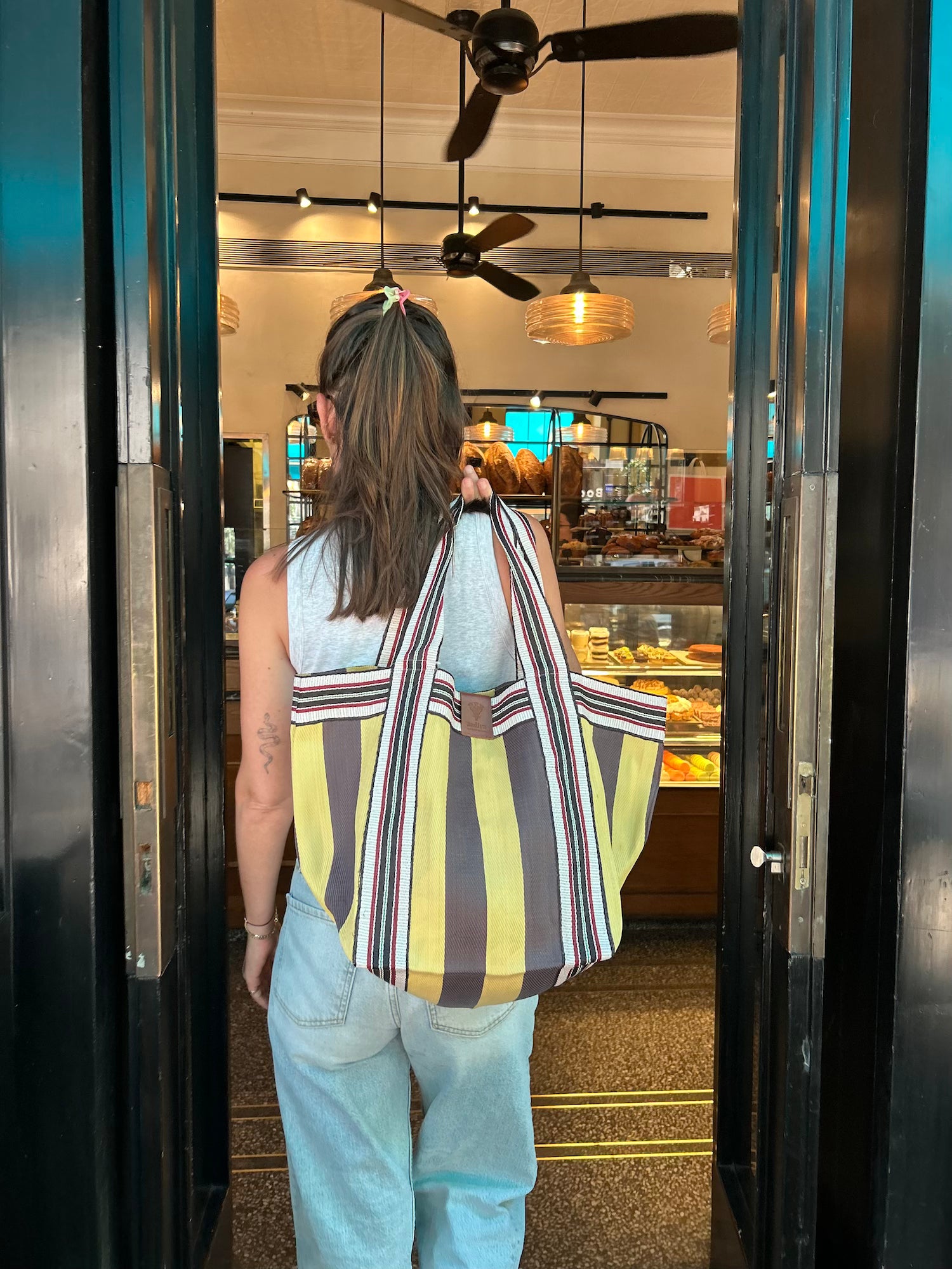 Day Tripper - Banana