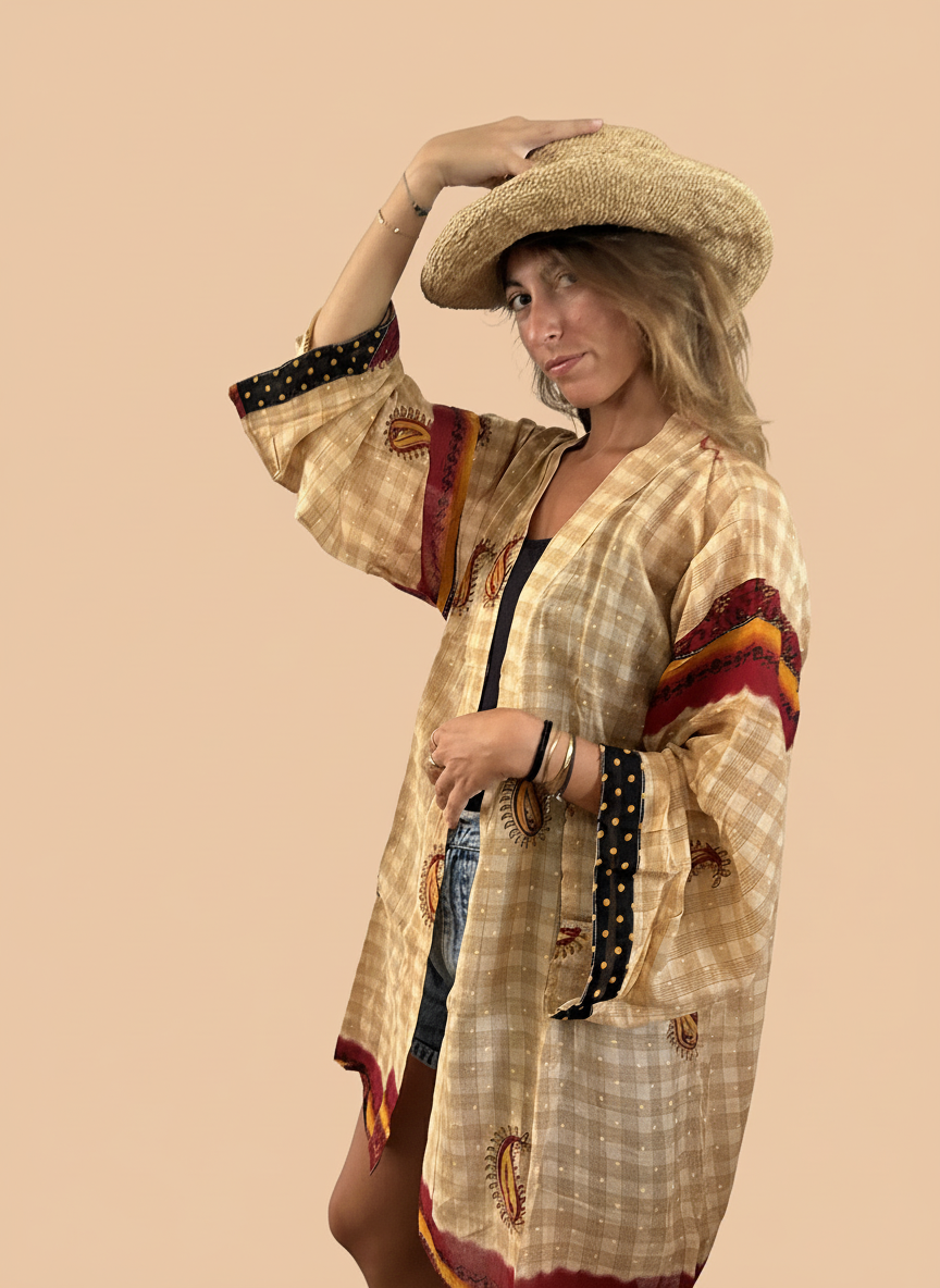 Nilus Kimono