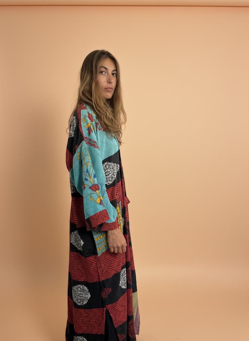 Nilus Kimono