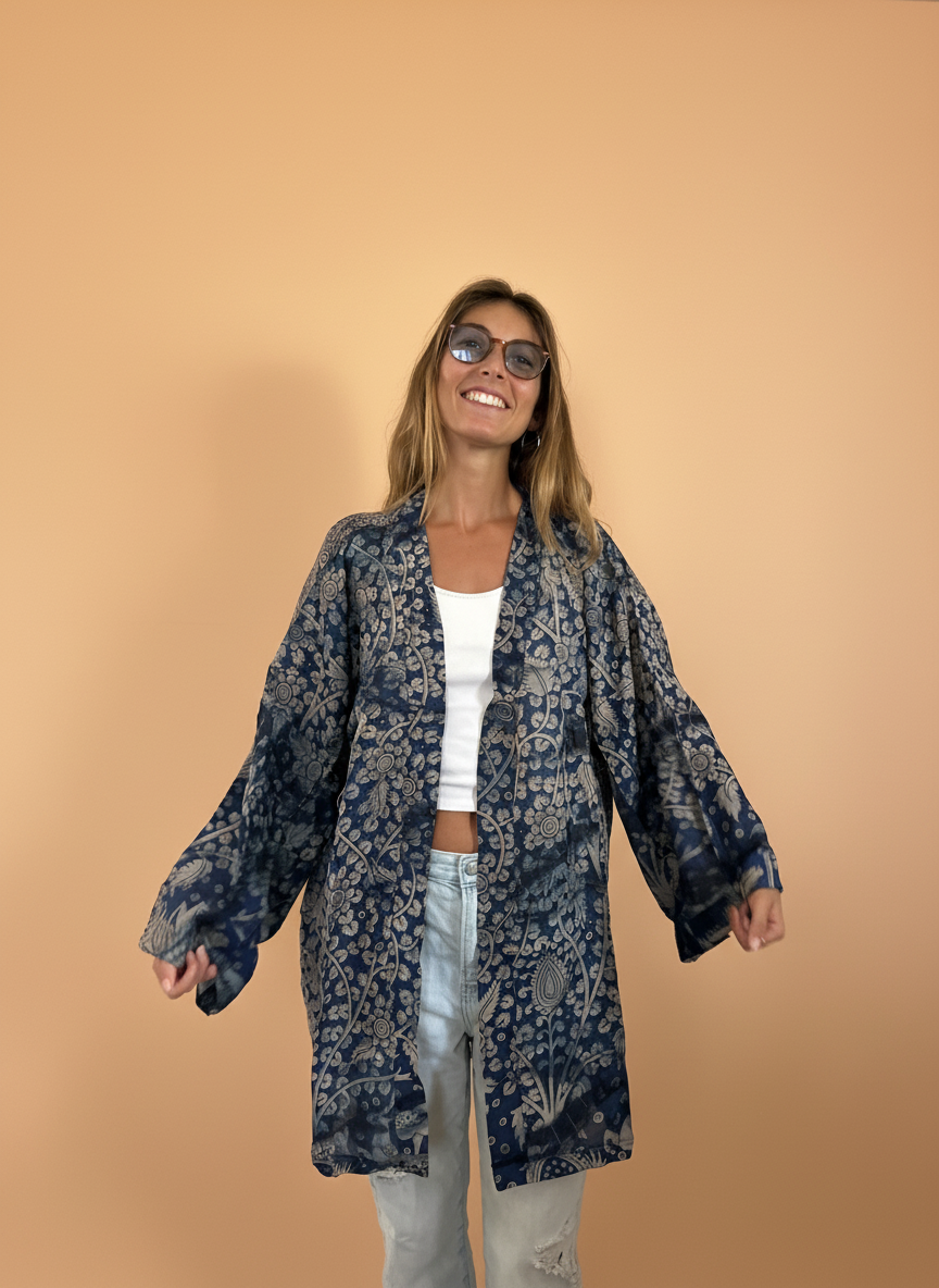 Nilus Kimono