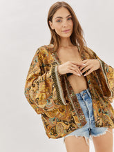 Load image into Gallery viewer, Sinaya Kimono
