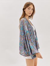 Load image into Gallery viewer, Breezer Kimono

