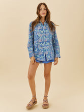Load image into Gallery viewer, Atlas Shirt S/M
