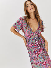 Load image into Gallery viewer, Pink Etro Farina
