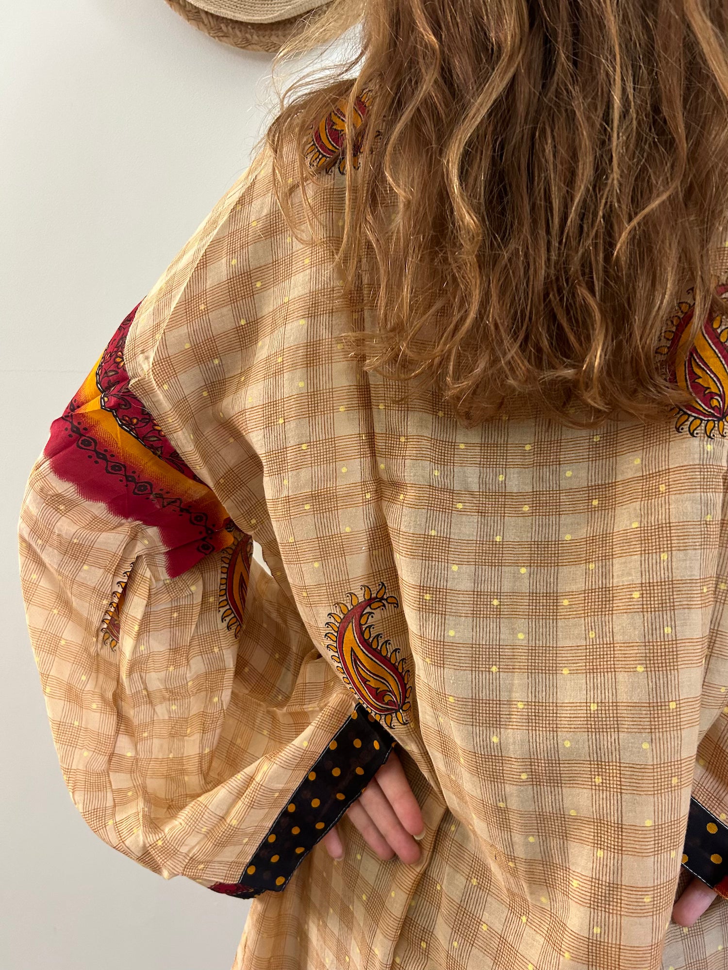 Nilus Kimono
