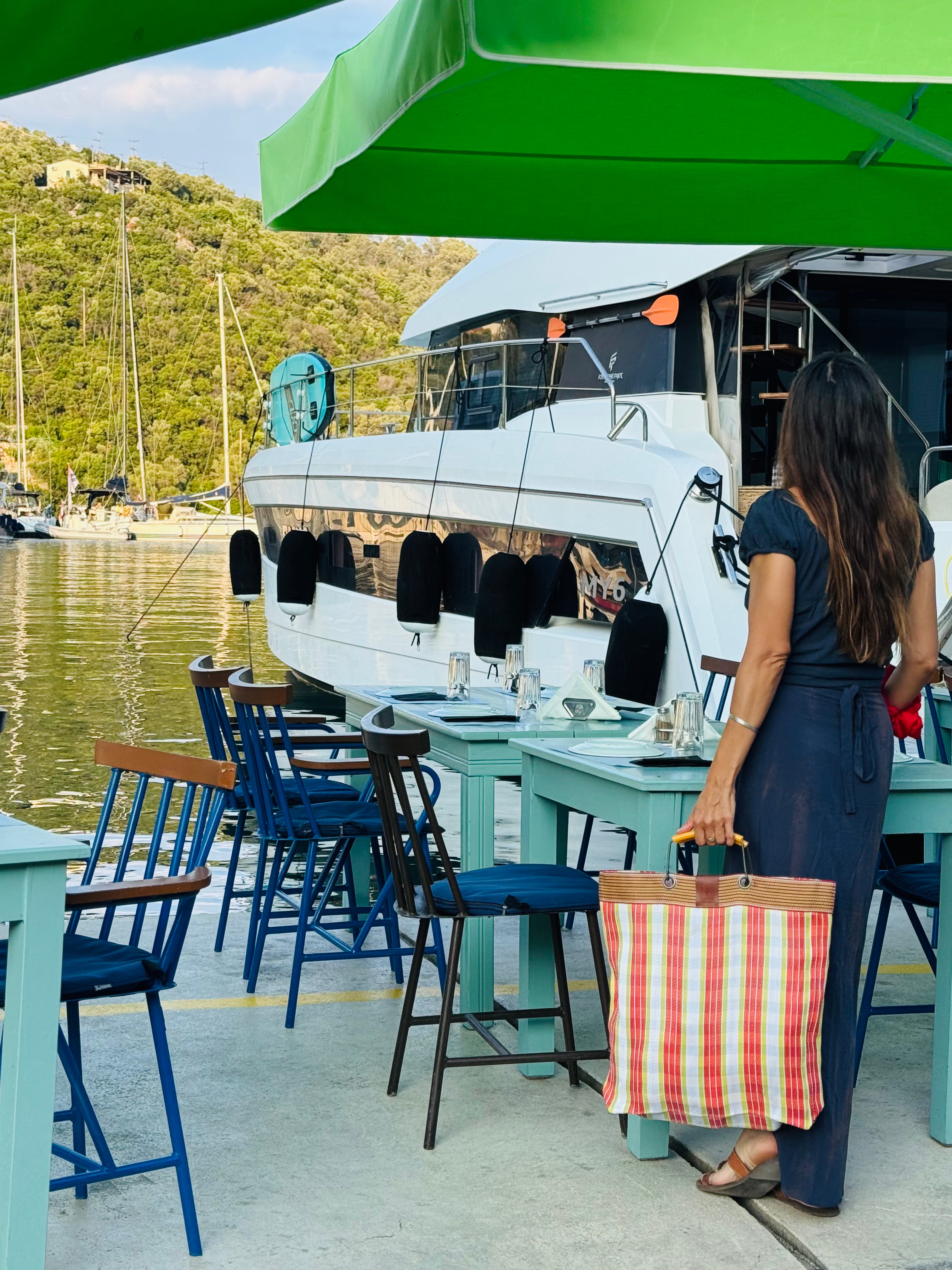 Mercado Isabella Bag