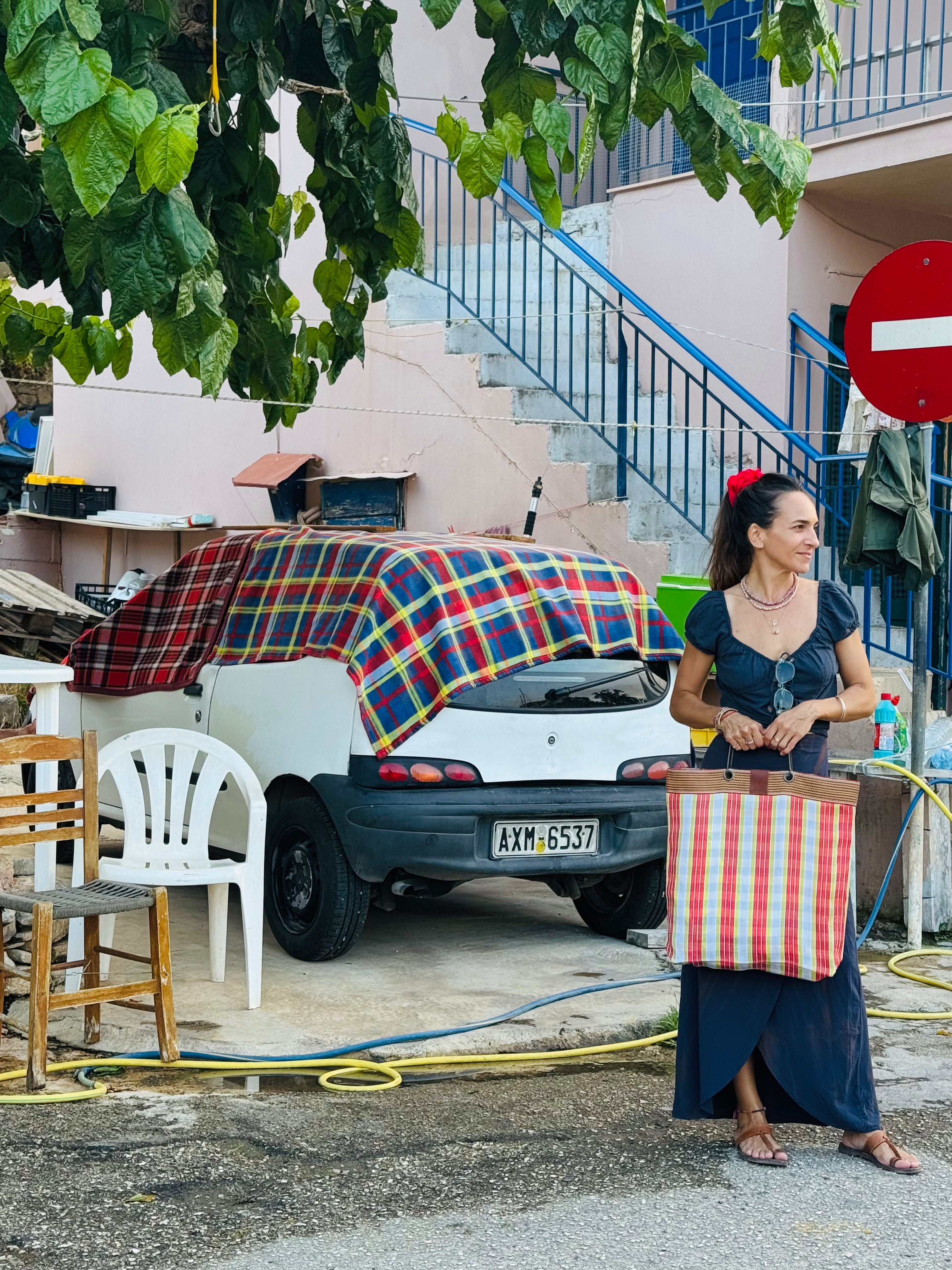 Mercado Isabella Bag