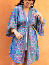 Load image into Gallery viewer, Frida Kimono
