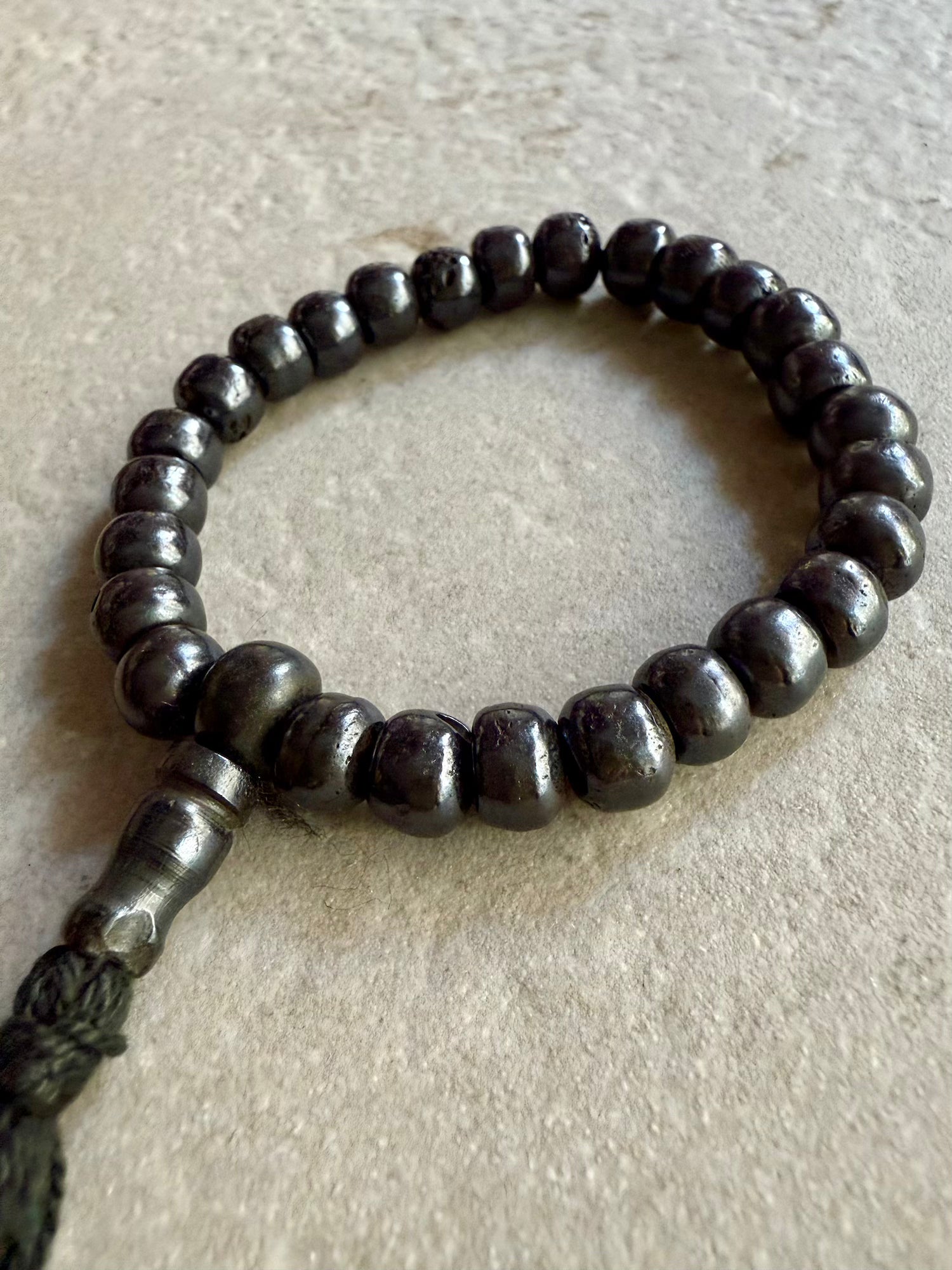 Masbaha Bracelet - Metallic Black