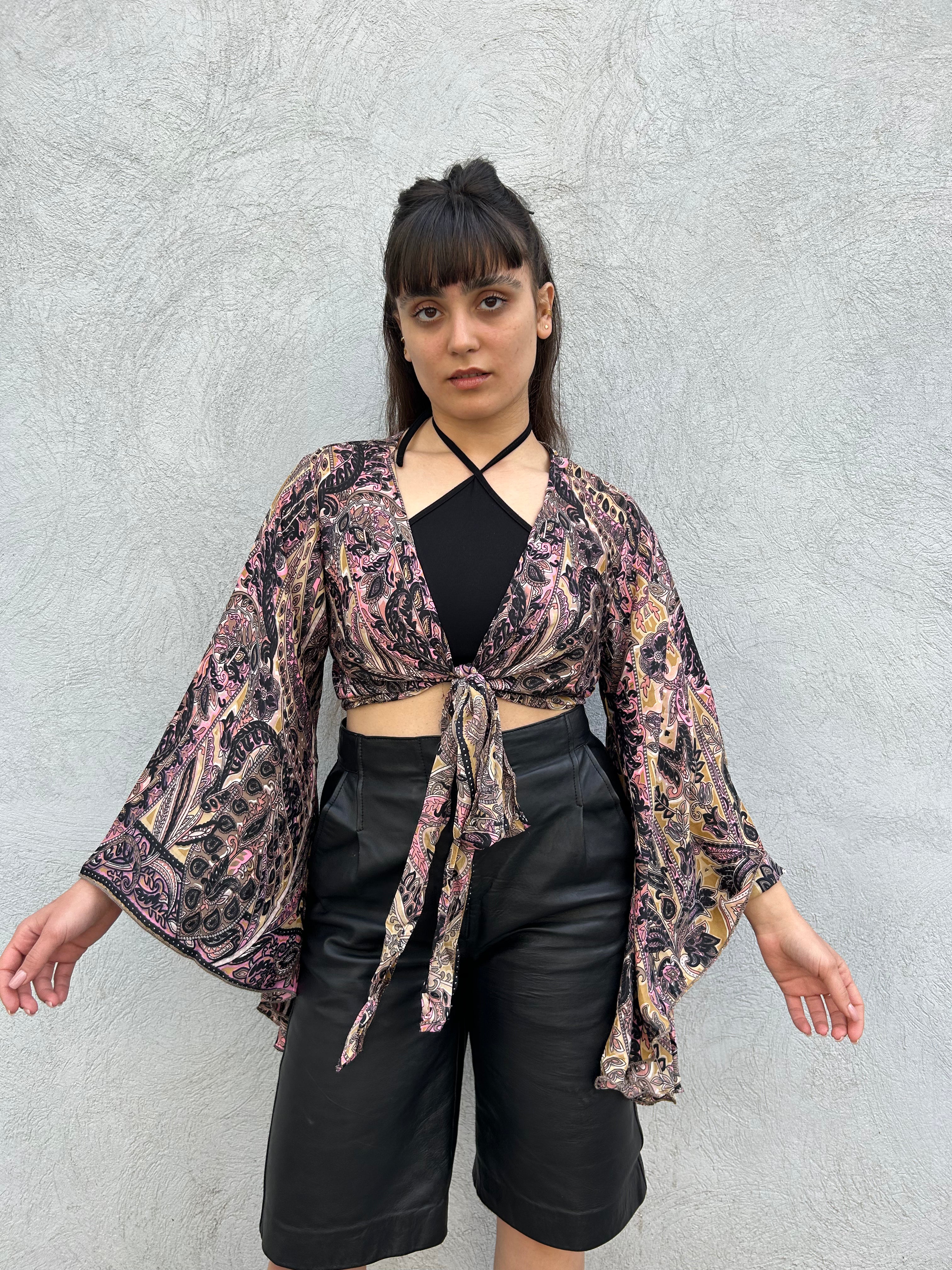 Tie Top