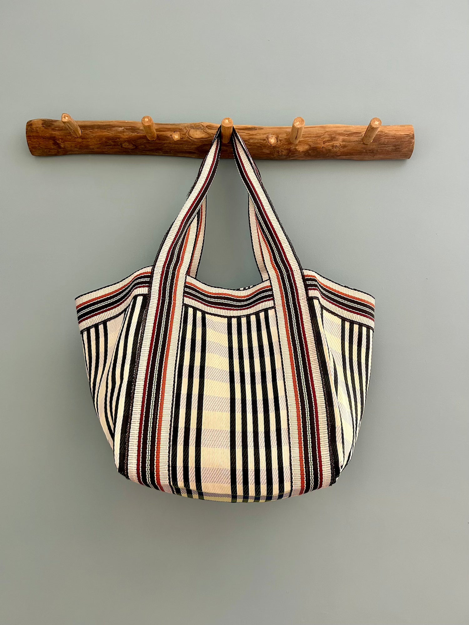 Medium Salvador Bag
