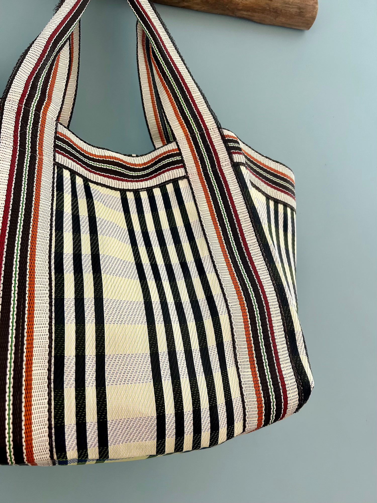 Medium Salvador Bag