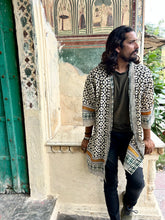 Load image into Gallery viewer, Cotton Print Kimono
