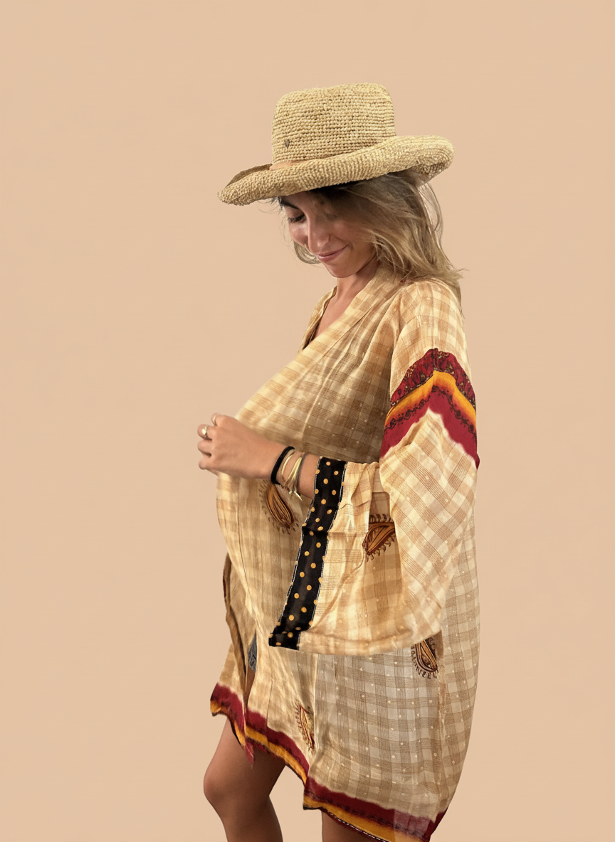 Nilus Kimono