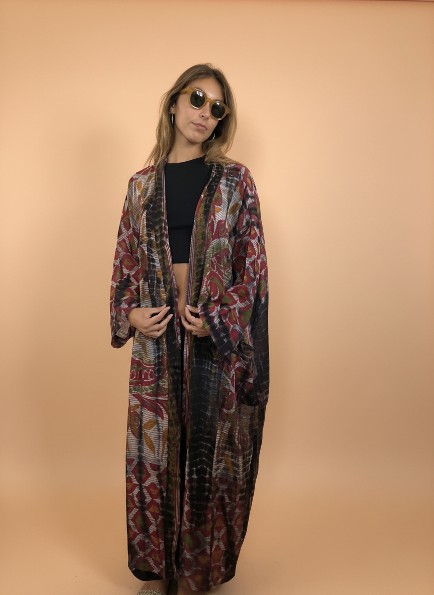 Nilus Kimono