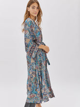Load image into Gallery viewer, Emma Kimono
